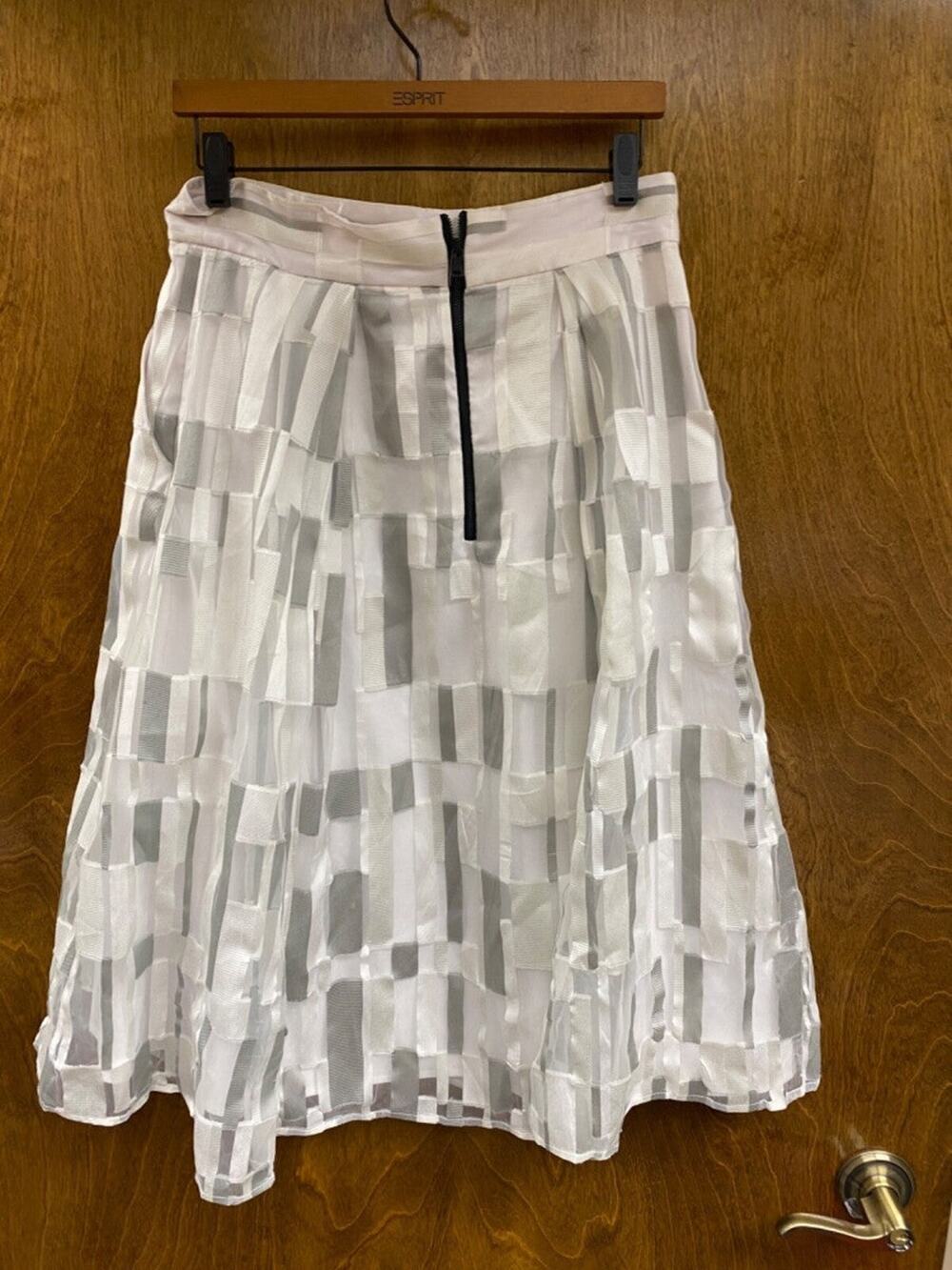 Milly Women's "Milly" Below Knee A- Line Zippered Skirt - 8